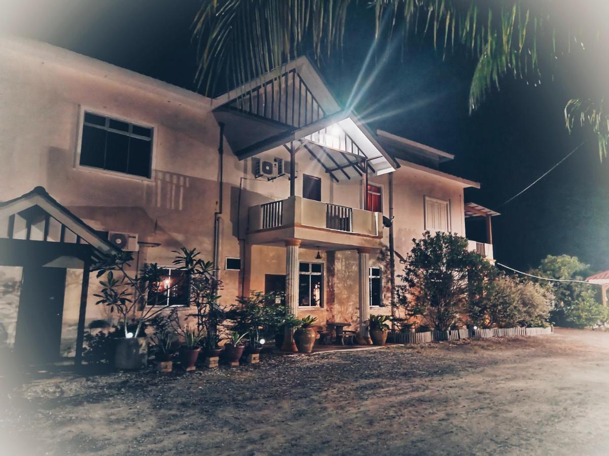 Kurau Inn Farmstay Kuala Kurau Eksteriør billede